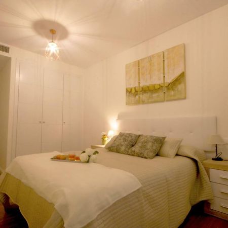Apartamento Vacacional Carmona Daire Dış mekan fotoğraf
