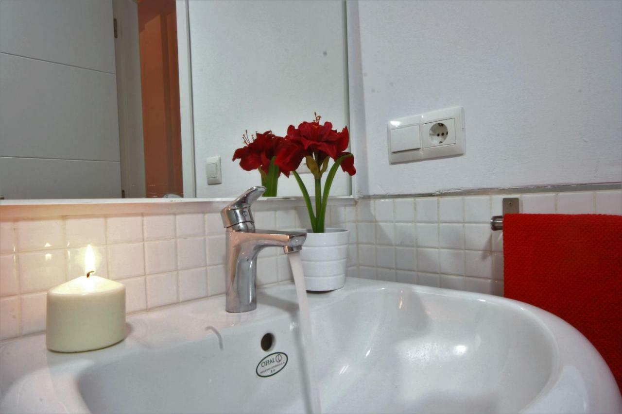 Apartamento Vacacional Carmona Daire Dış mekan fotoğraf